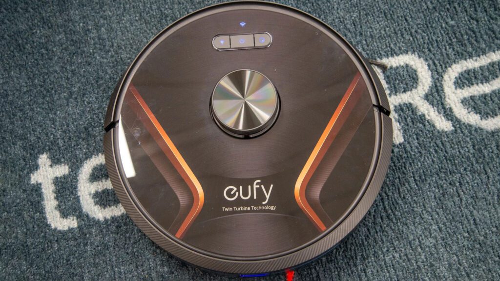 Eufy RoboVac 11S Max. Straight line robot. Straight Line Robot Vacuums vs Random or Circle Which Is Better